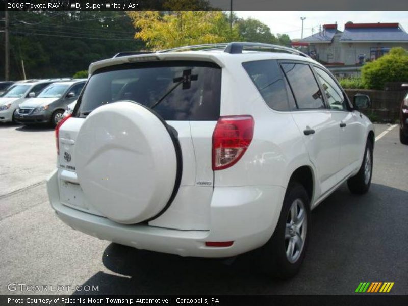Super White / Ash 2006 Toyota RAV4 4WD
