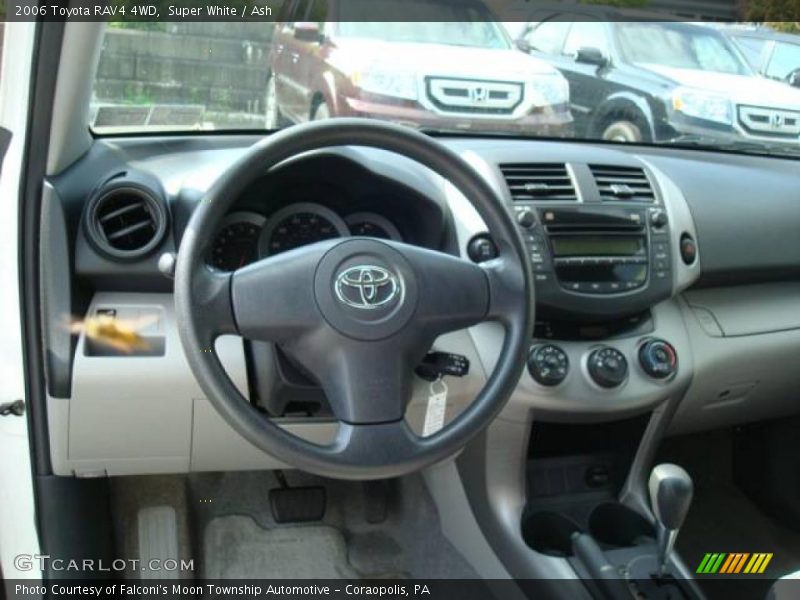 Super White / Ash 2006 Toyota RAV4 4WD