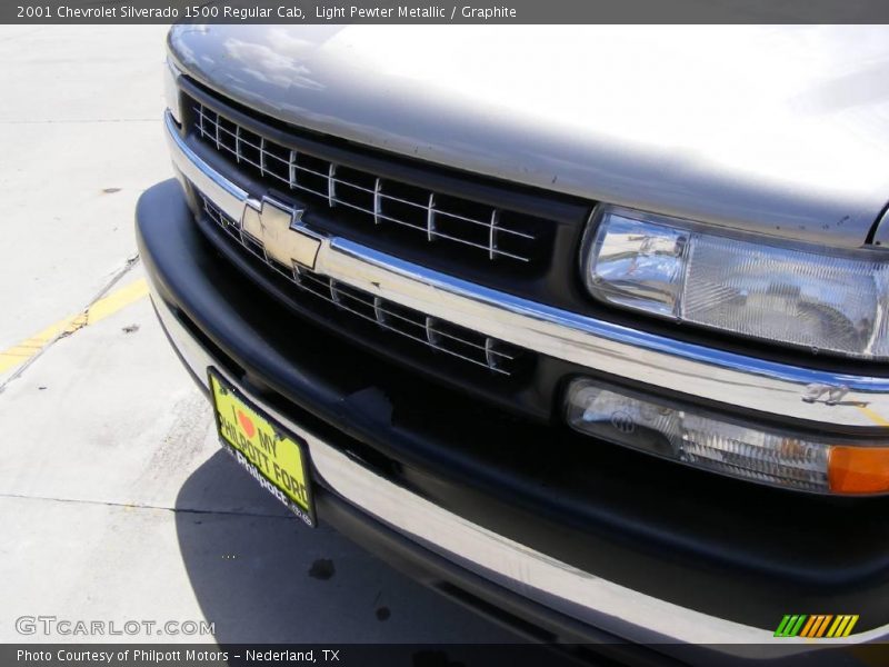 Light Pewter Metallic / Graphite 2001 Chevrolet Silverado 1500 Regular Cab