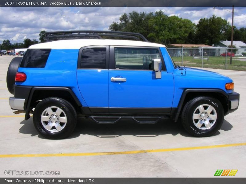 Voodoo Blue / Dark Charcoal 2007 Toyota FJ Cruiser