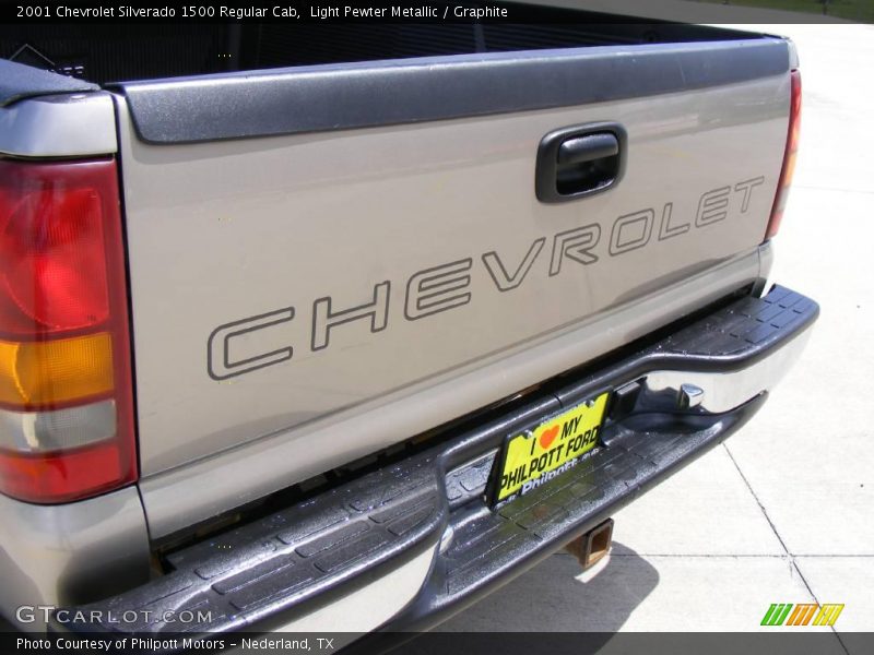 Light Pewter Metallic / Graphite 2001 Chevrolet Silverado 1500 Regular Cab
