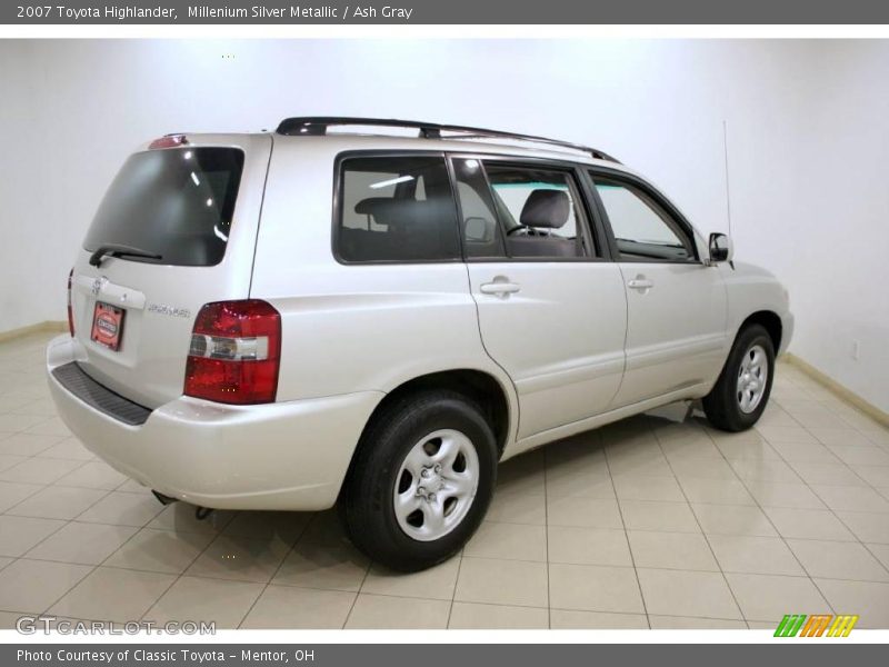 Millenium Silver Metallic / Ash Gray 2007 Toyota Highlander
