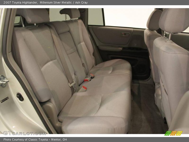 Millenium Silver Metallic / Ash Gray 2007 Toyota Highlander