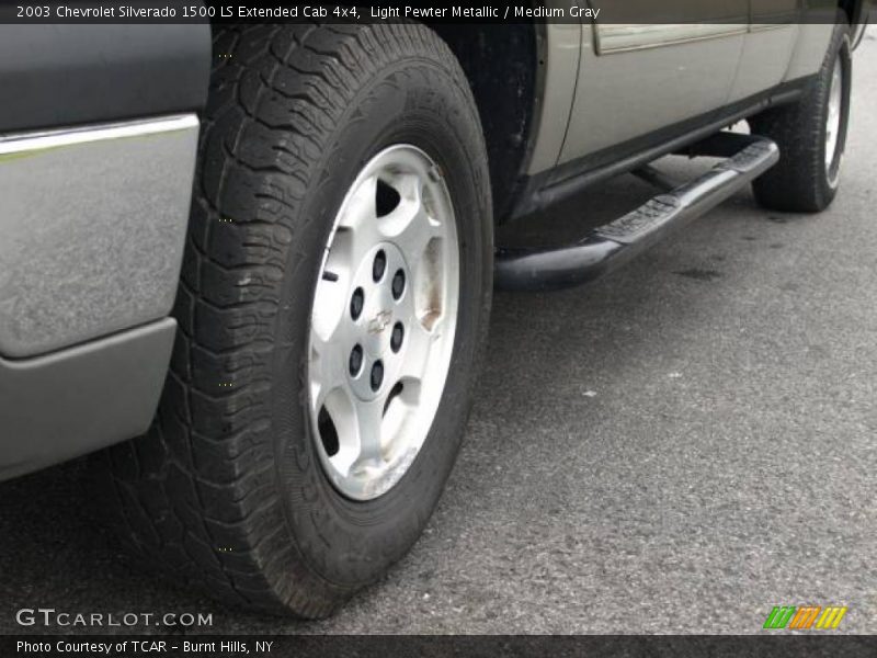 Light Pewter Metallic / Medium Gray 2003 Chevrolet Silverado 1500 LS Extended Cab 4x4