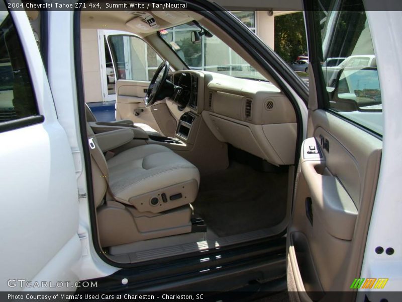 Summit White / Tan/Neutral 2004 Chevrolet Tahoe Z71 4x4