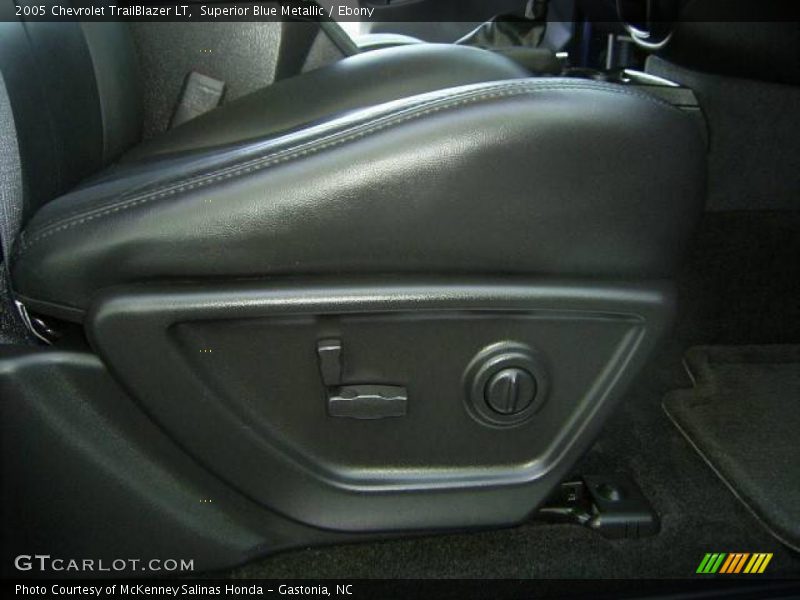 Superior Blue Metallic / Ebony 2005 Chevrolet TrailBlazer LT