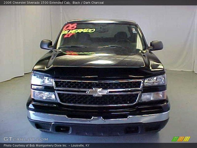 Black / Dark Charcoal 2006 Chevrolet Silverado 1500 Extended Cab