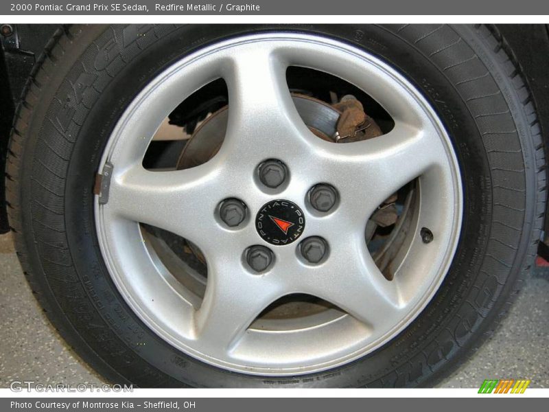 Redfire Metallic / Graphite 2000 Pontiac Grand Prix SE Sedan