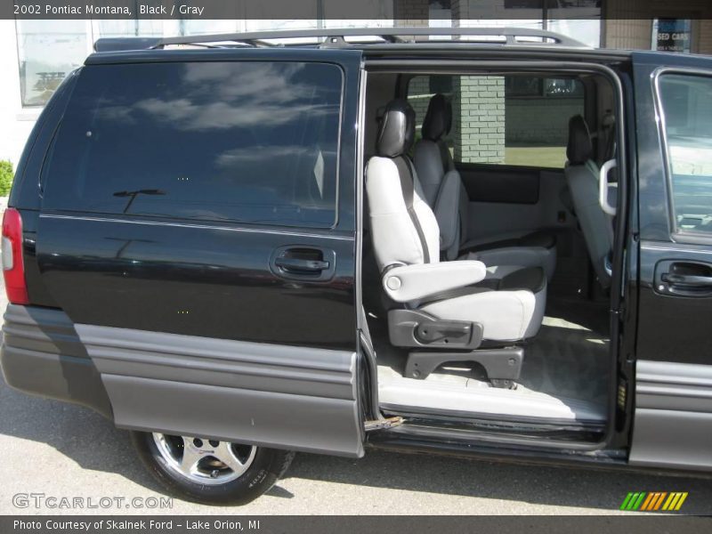 Black / Gray 2002 Pontiac Montana