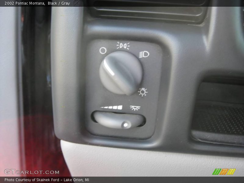 Black / Gray 2002 Pontiac Montana