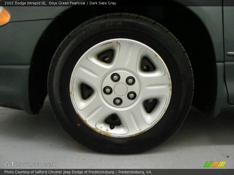 Onyx Green Pearlcoat / Dark Slate Gray 2002 Dodge Intrepid SE