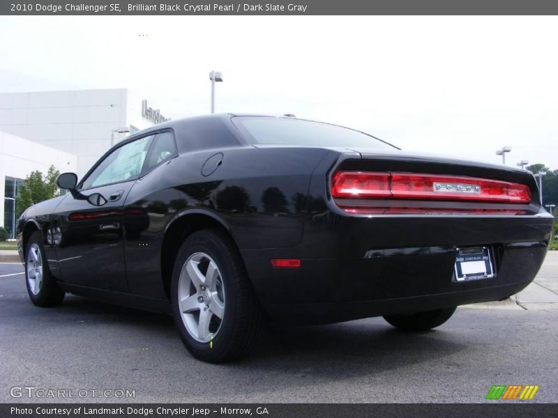 Brilliant Black Crystal Pearl / Dark Slate Gray 2010 Dodge Challenger SE