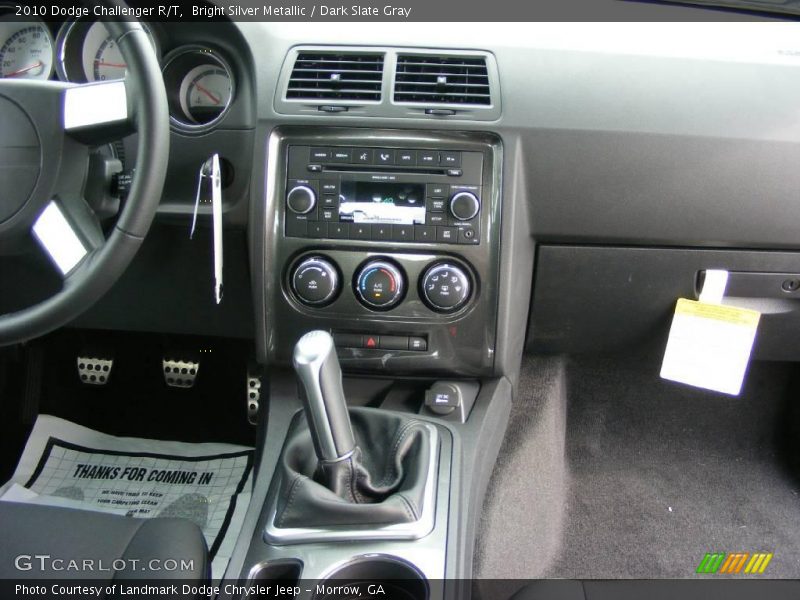 Bright Silver Metallic / Dark Slate Gray 2010 Dodge Challenger R/T