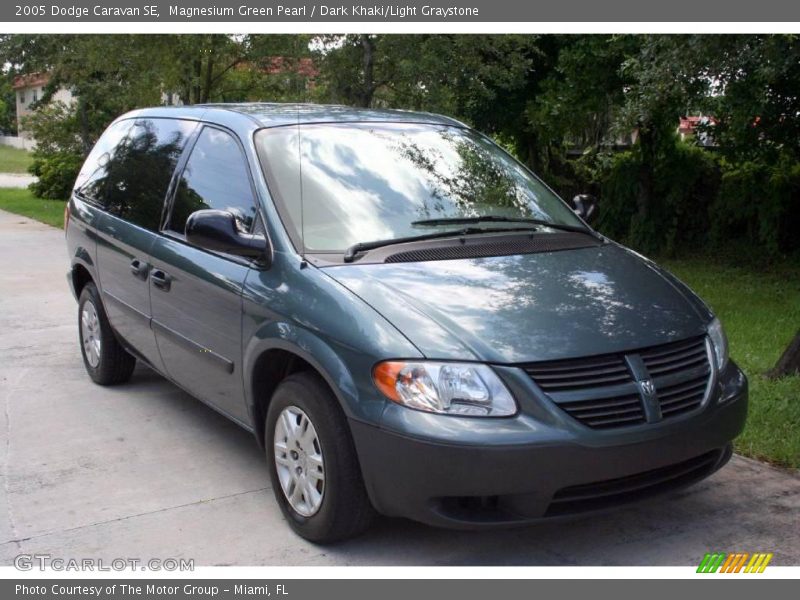 Magnesium Green Pearl / Dark Khaki/Light Graystone 2005 Dodge Caravan SE