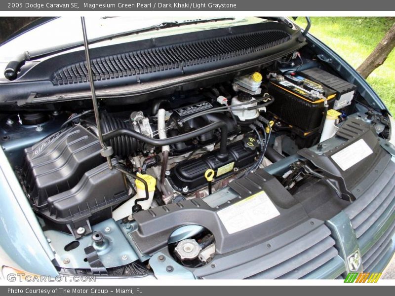 Magnesium Green Pearl / Dark Khaki/Light Graystone 2005 Dodge Caravan SE