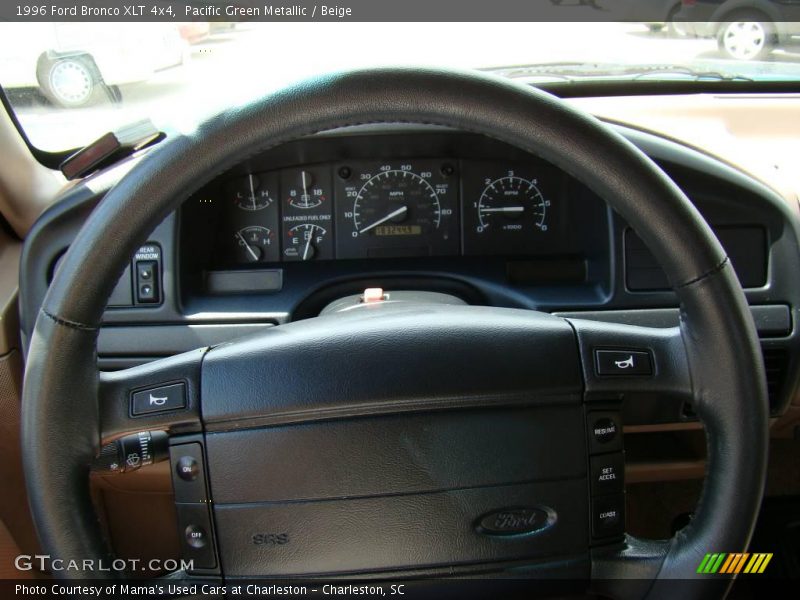 1996 Bronco XLT 4x4 Steering Wheel