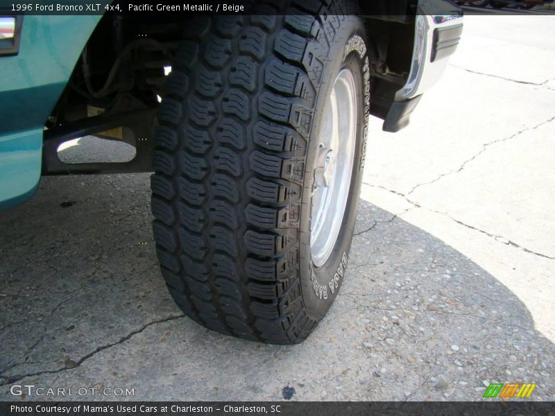 Pacific Green Metallic / Beige 1996 Ford Bronco XLT 4x4