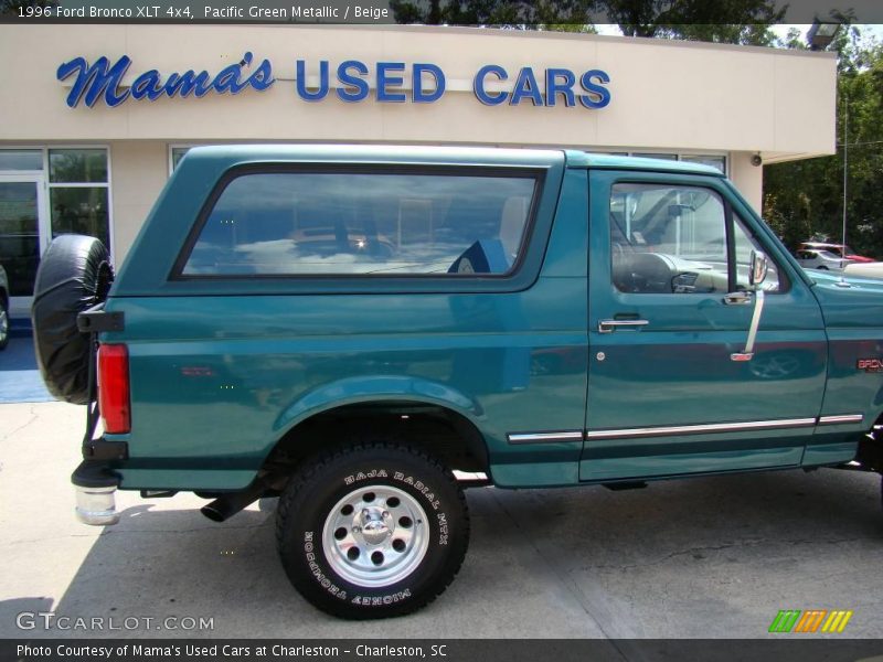 Pacific Green Metallic / Beige 1996 Ford Bronco XLT 4x4