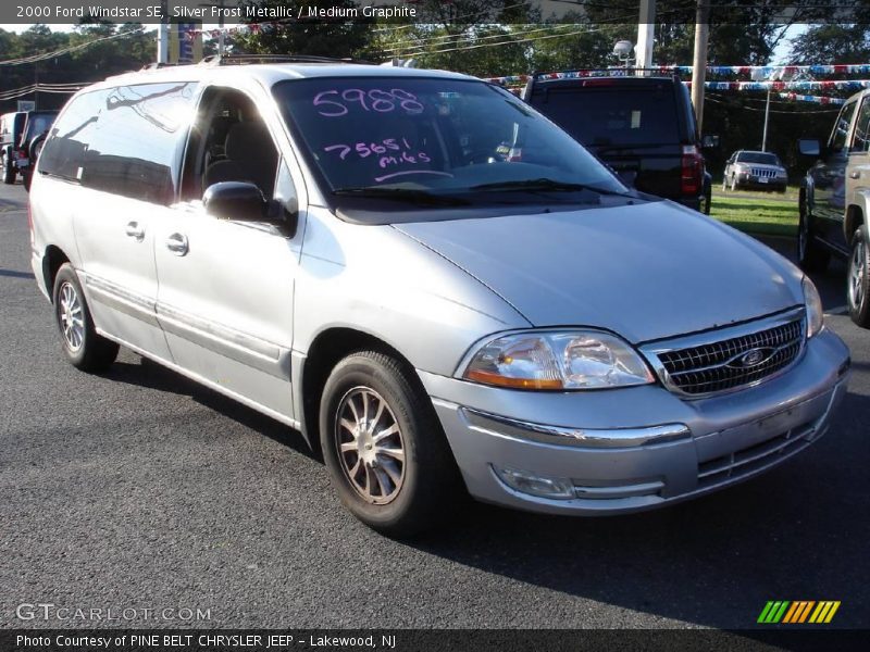 Silver Frost Metallic / Medium Graphite 2000 Ford Windstar SE