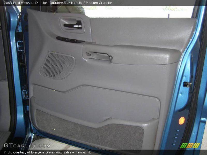 Light Sapphire Blue Metallic / Medium Graphite 2003 Ford Windstar LX
