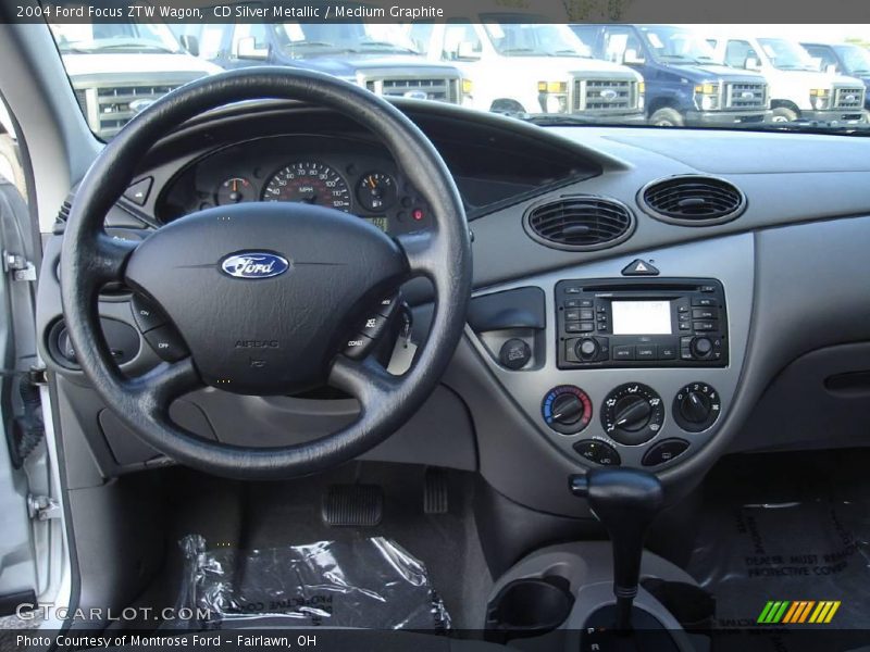 CD Silver Metallic / Medium Graphite 2004 Ford Focus ZTW Wagon