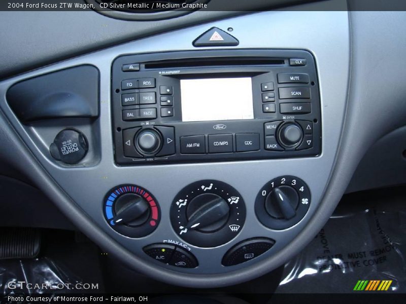CD Silver Metallic / Medium Graphite 2004 Ford Focus ZTW Wagon
