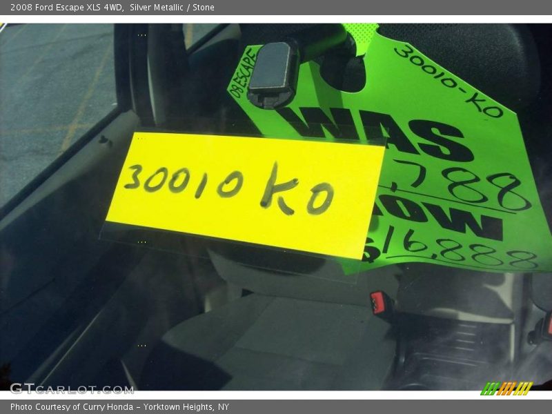 Silver Metallic / Stone 2008 Ford Escape XLS 4WD