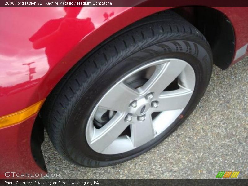 Redfire Metallic / Medium Light Stone 2006 Ford Fusion SE