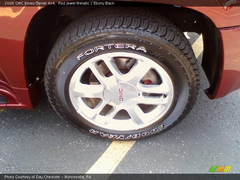 Red Jewel Metallic / Ebony Black 2006 GMC Envoy Denali 4x4