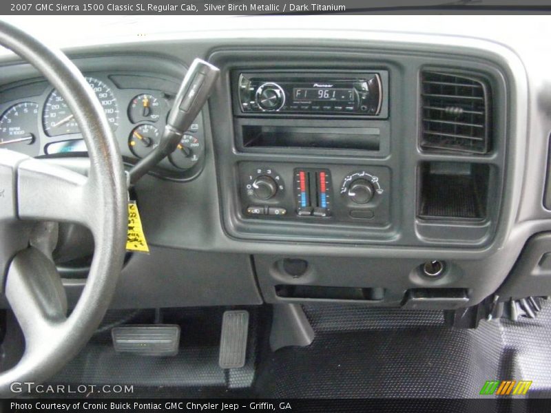 Silver Birch Metallic / Dark Titanium 2007 GMC Sierra 1500 Classic SL Regular Cab