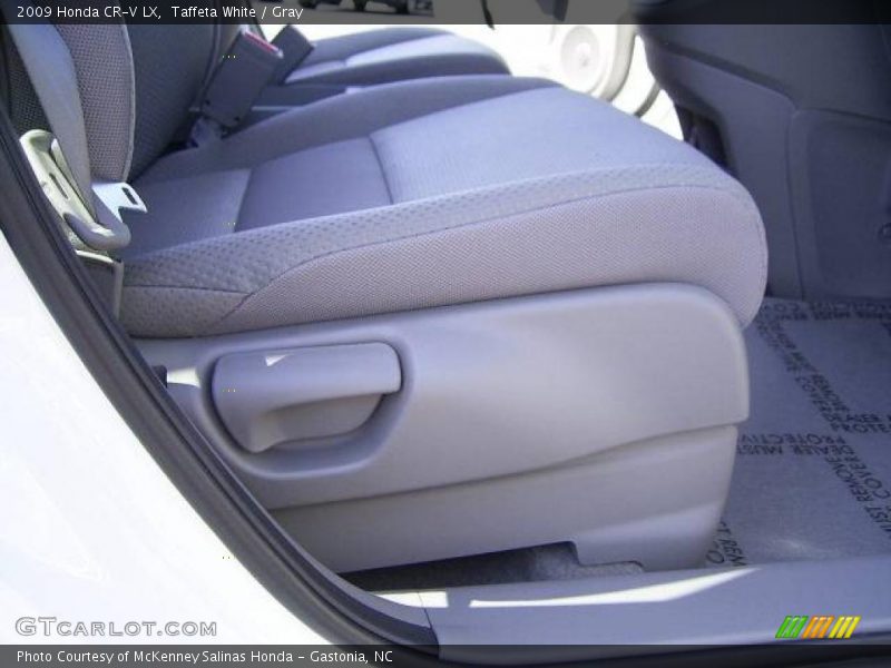 Taffeta White / Gray 2009 Honda CR-V LX
