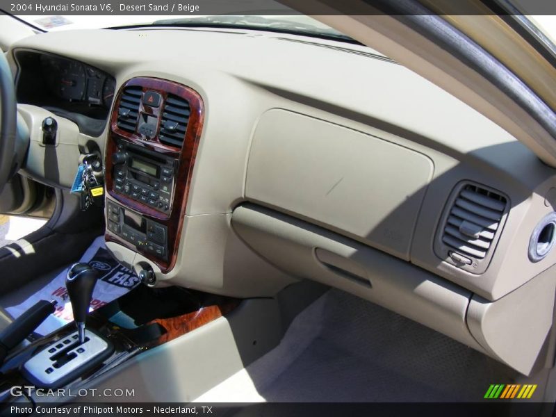 Desert Sand / Beige 2004 Hyundai Sonata V6