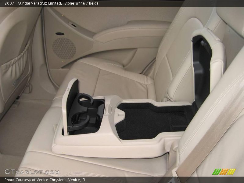 Stone White / Beige 2007 Hyundai Veracruz Limited