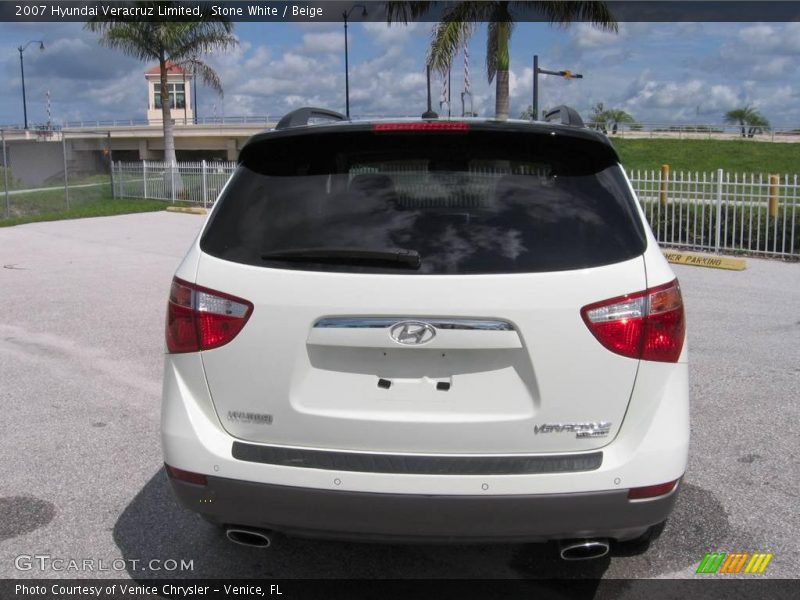 Stone White / Beige 2007 Hyundai Veracruz Limited