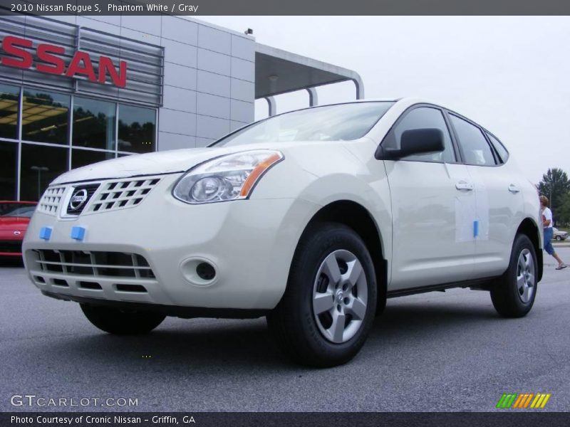 Phantom White / Gray 2010 Nissan Rogue S
