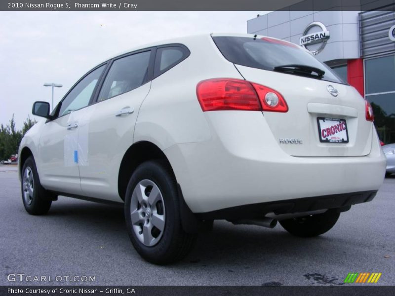 Phantom White / Gray 2010 Nissan Rogue S