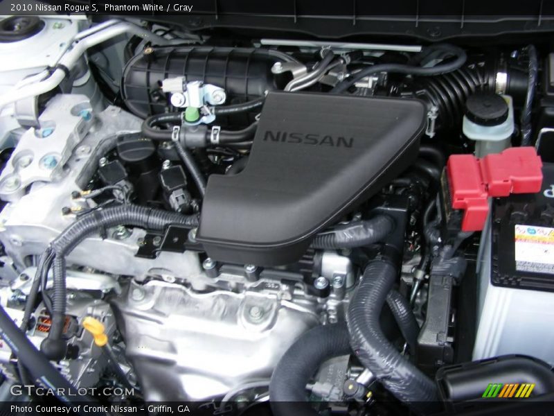 Phantom White / Gray 2010 Nissan Rogue S