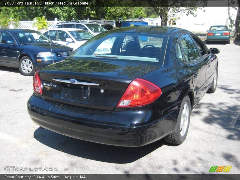 Black / Medium Graphite 2003 Ford Taurus SE