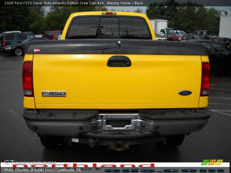 Blazing Yellow / Black 2006 Ford F350 Super Duty Amarillo Edition Crew Cab 4x4
