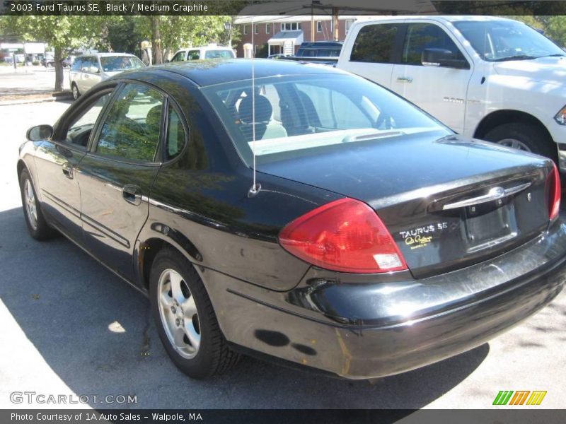 Black / Medium Graphite 2003 Ford Taurus SE