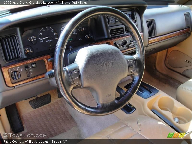 Flame Red / Beige 1996 Jeep Grand Cherokee Laredo 4x4