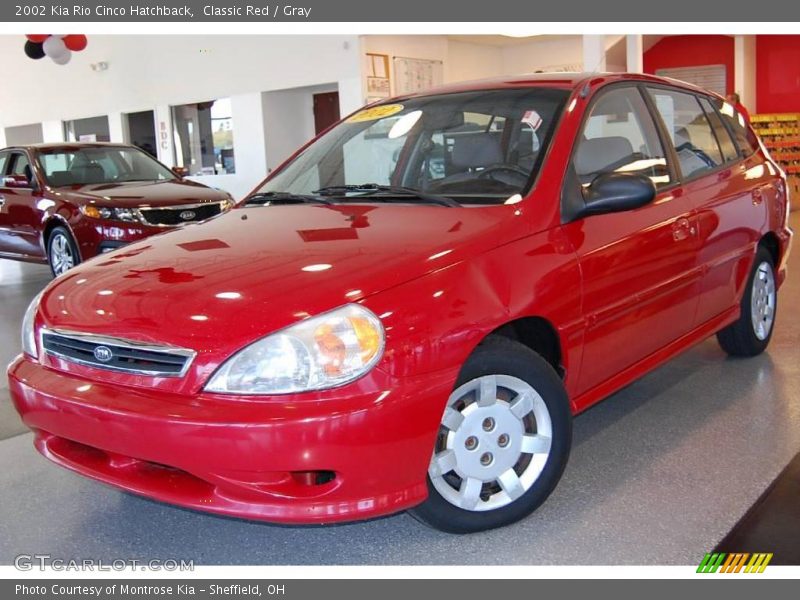 Classic Red / Gray 2002 Kia Rio Cinco Hatchback