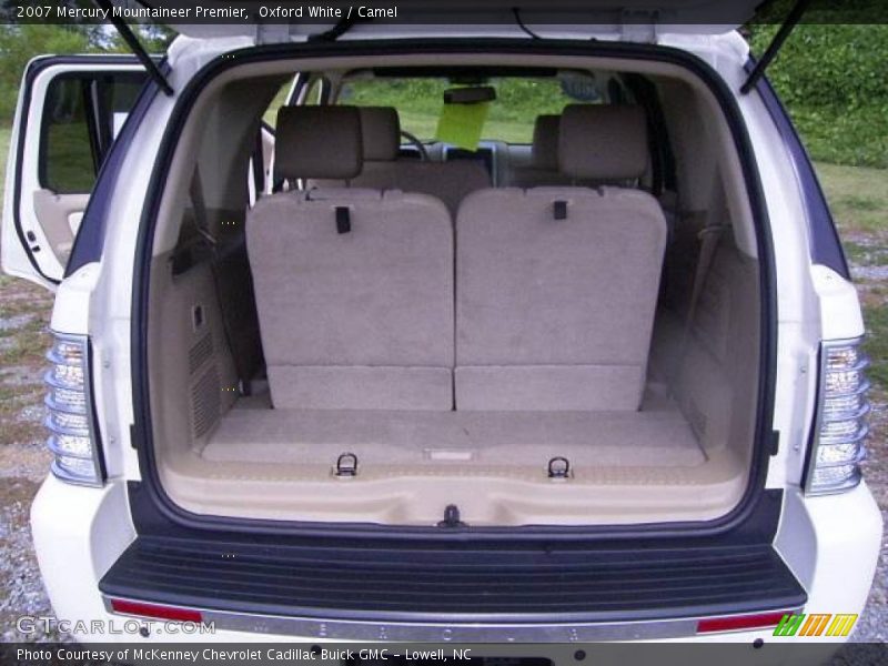 Oxford White / Camel 2007 Mercury Mountaineer Premier