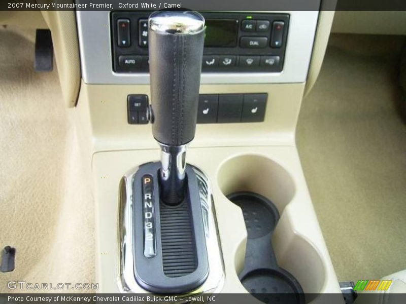 Oxford White / Camel 2007 Mercury Mountaineer Premier