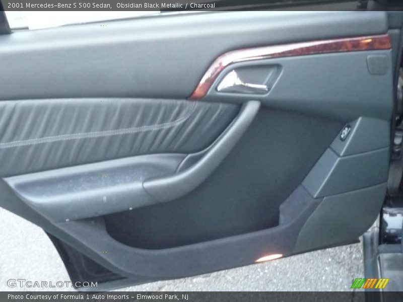 Obsidian Black Metallic / Charcoal 2001 Mercedes-Benz S 500 Sedan