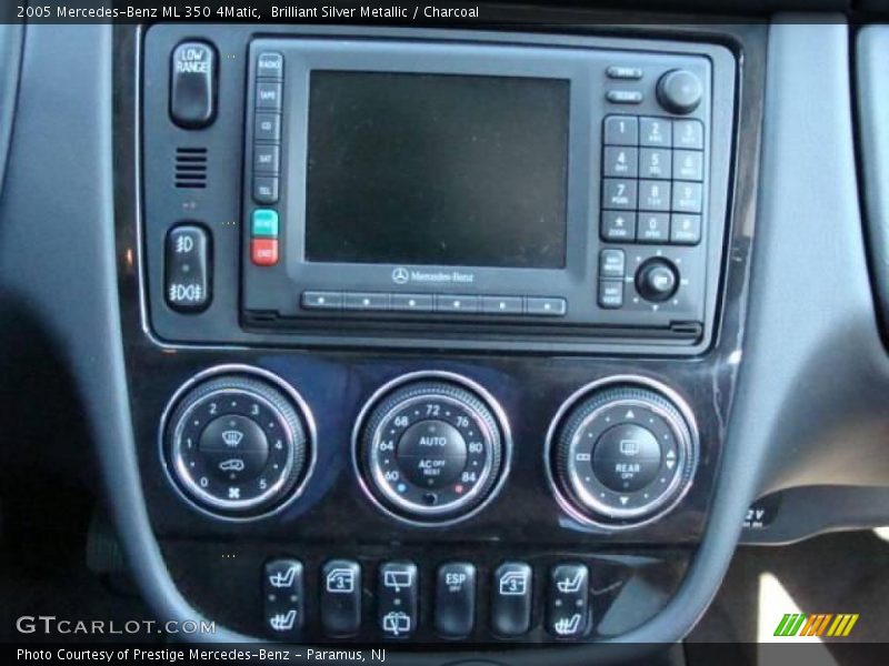 Brilliant Silver Metallic / Charcoal 2005 Mercedes-Benz ML 350 4Matic