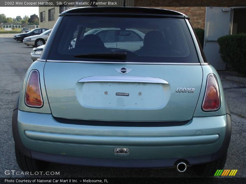 Silk Green Metallic / Panther Black 2002 Mini Cooper Hardtop