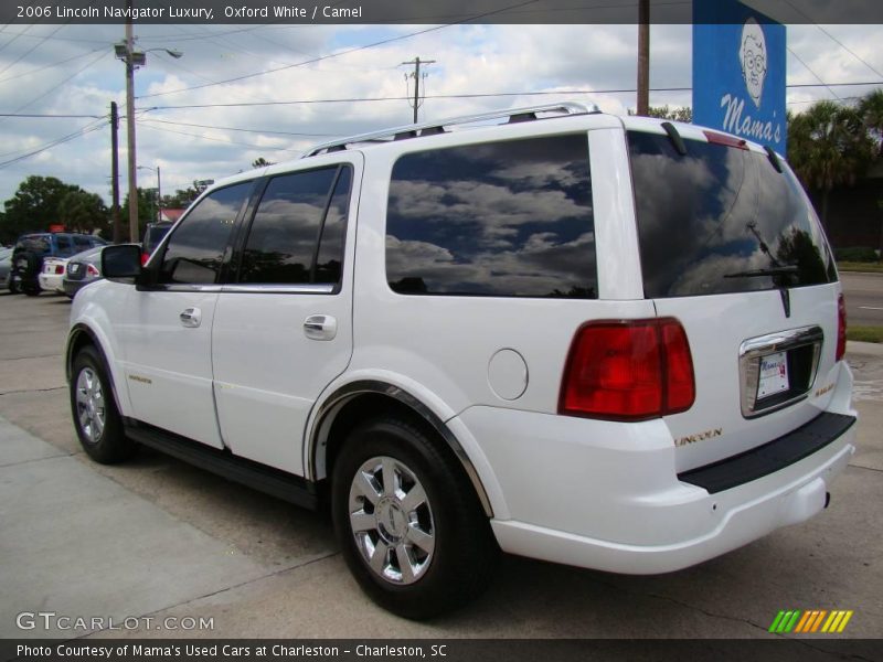 Oxford White / Camel 2006 Lincoln Navigator Luxury