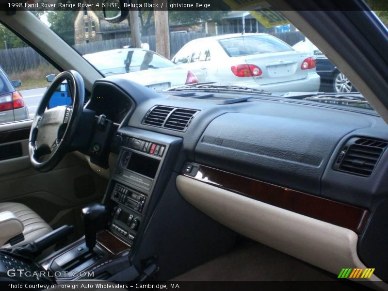 Beluga Black / Lightstone Beige 1998 Land Rover Range Rover 4.6 HSE