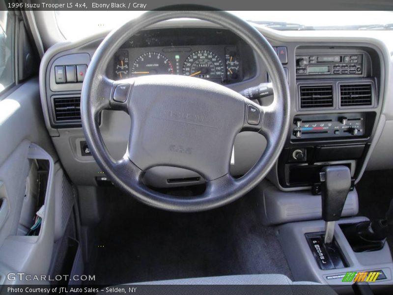 Ebony Black / Gray 1996 Isuzu Trooper LS 4x4